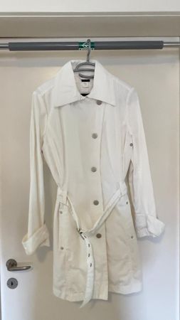 Damen Trenchcoat weiss mit Gürtel guter Zustand