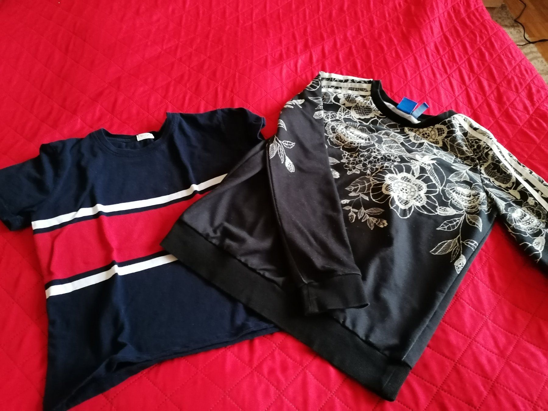 Lotti di vestiti: Kleiderpaket mit Allerlei Oberteilen – Usato da Bassersdorf venduto da maga1g 3