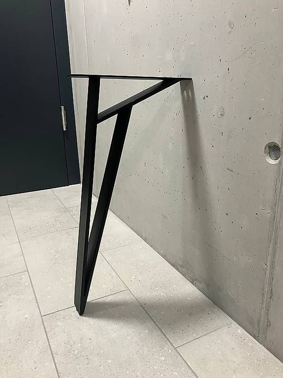Altri mobili: NEU Tischbeine Stahl schwarz NEU – Usato da Adliswil venduto da WildMangoDesigns