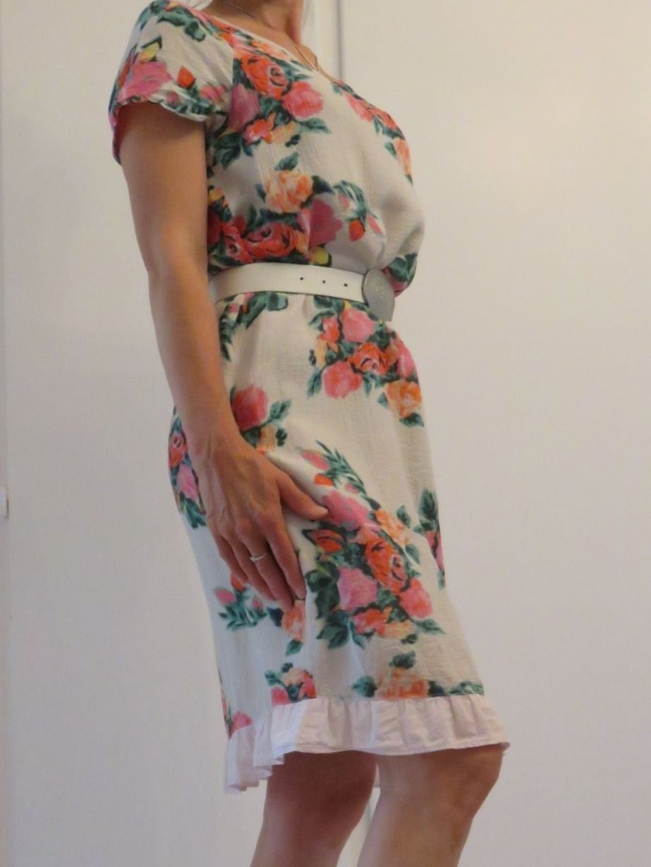 Comptoir des Cotonniers Vestiti: Seiden-Viskose Kleid gr. S-M – Usato da Fribourg venduto da monca