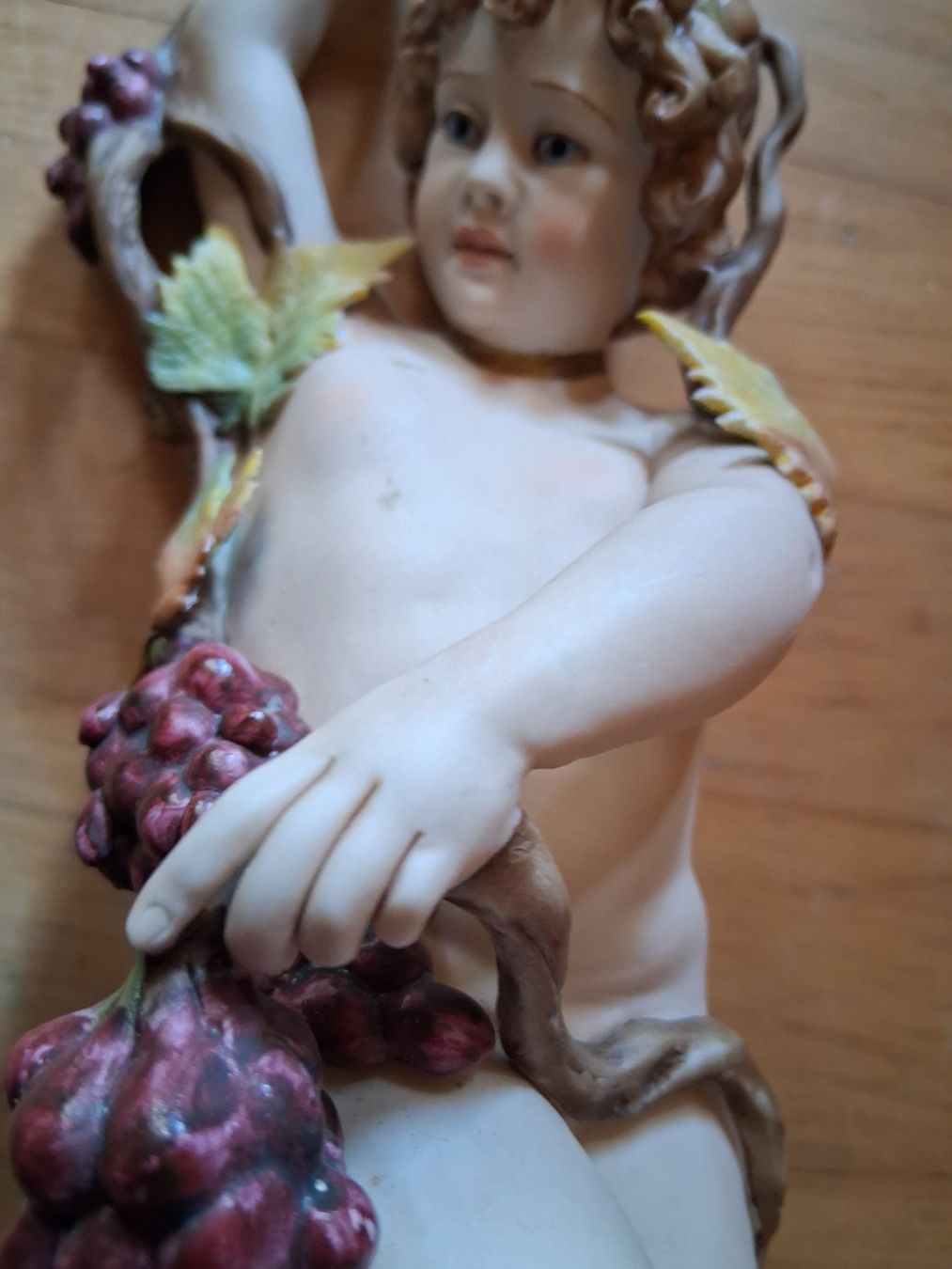 Figuren: Porzellan Figur mit Weintrauben – Gebraucht aus Lengnau von robinie02 4