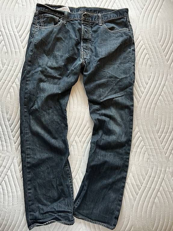 Jeans: Levis Jeans – Neuf avec emballage d'origine à Bischofszell par han_ml9d 1