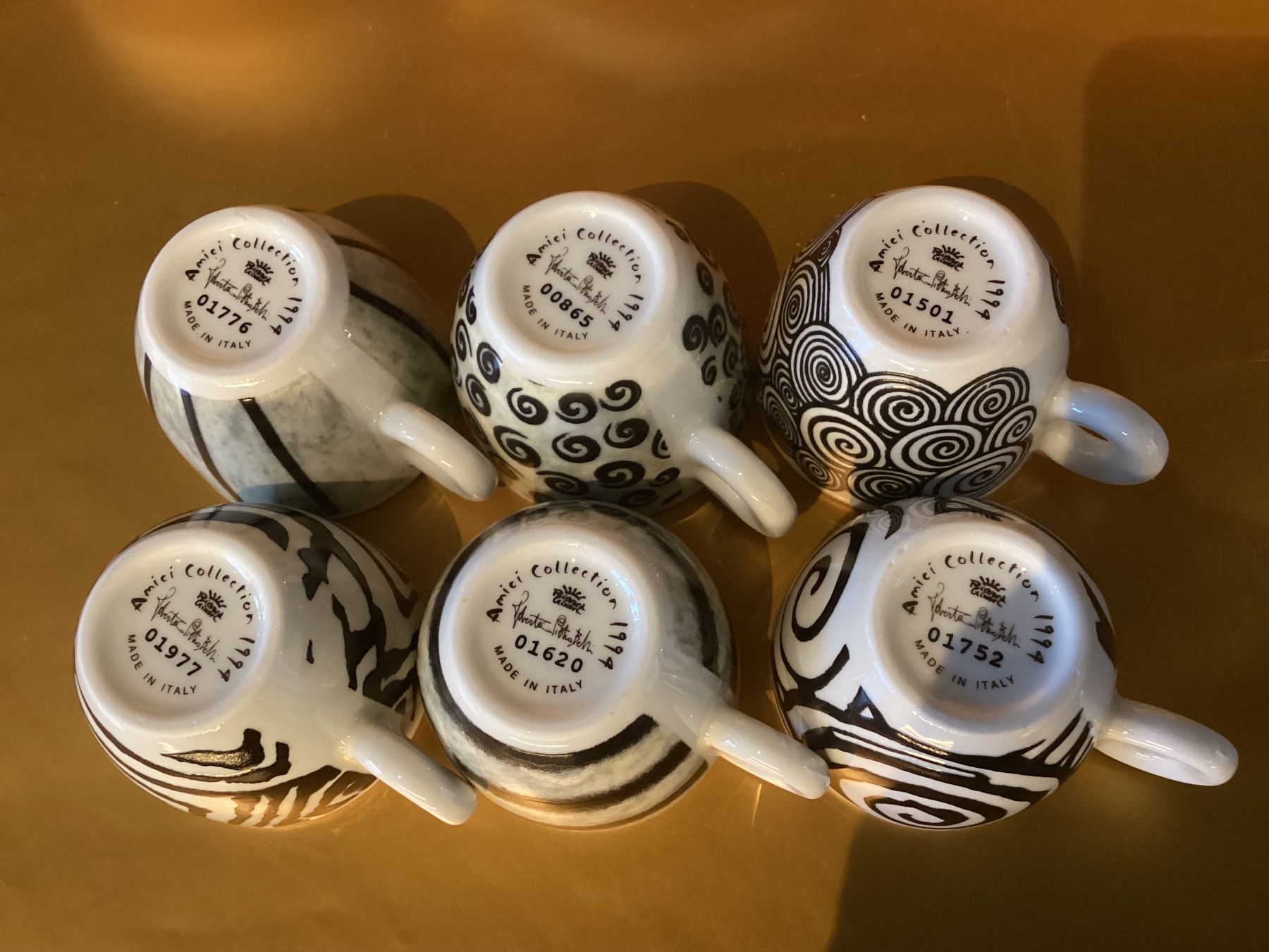 Amici Tazze: Amici / 6 Espressotassen/ 1 Teller fehlt ! – Usato da Beinwil am See venduto da kae_gh7c 2