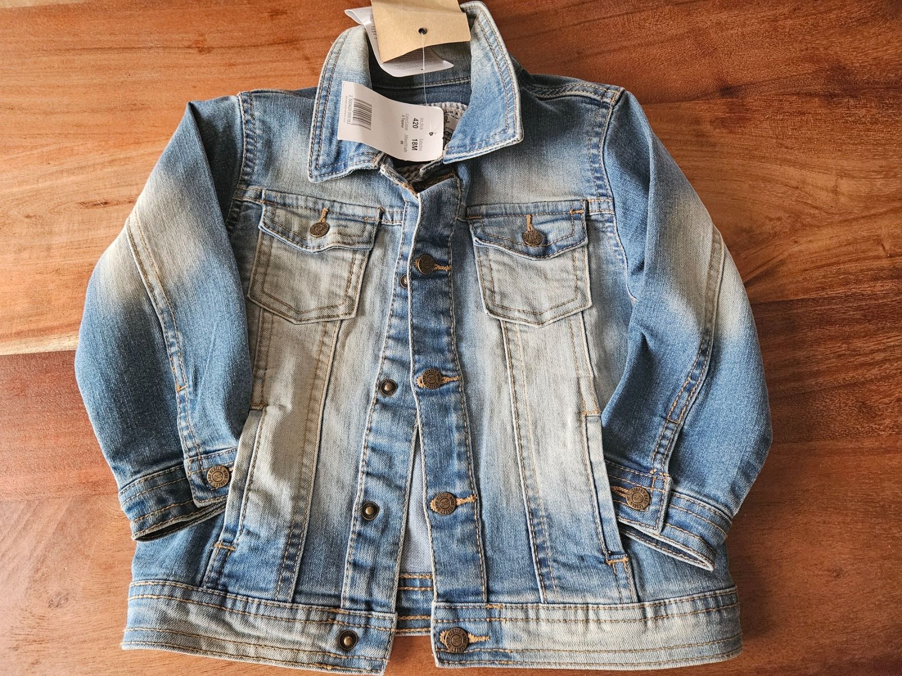 Mayoral Giacche & Cappotti: Jacke Gr. 86, neu mit Etikett – Nuovo e nell'imballaggio originale da Glattpark(Opfikon) venduto da van_d88w 2