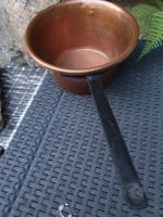 Casserole en cuivre avec manche 20 cm bon état