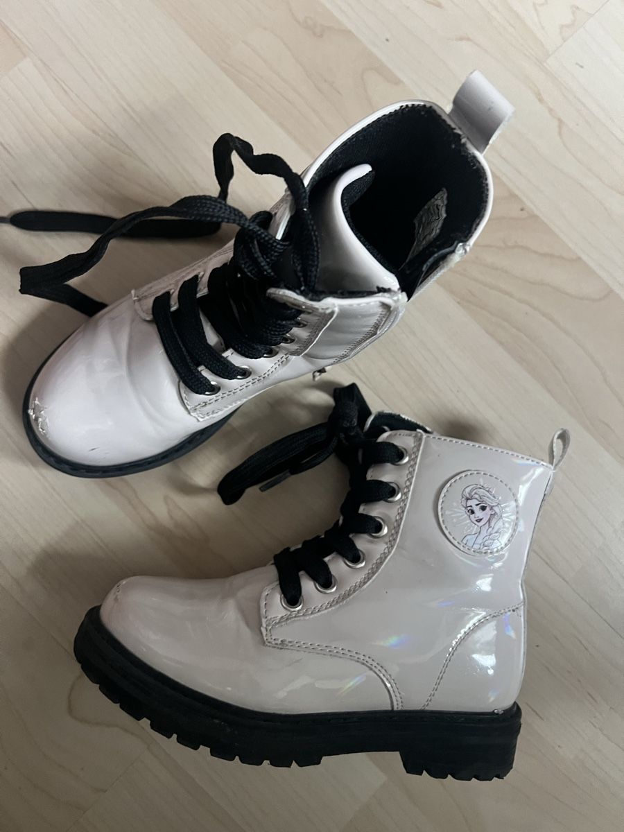 Dosenbach Scarpe per ragazze: Stiefel für Mädchen – Usato da Merenschwand venduto da Pao_29 1