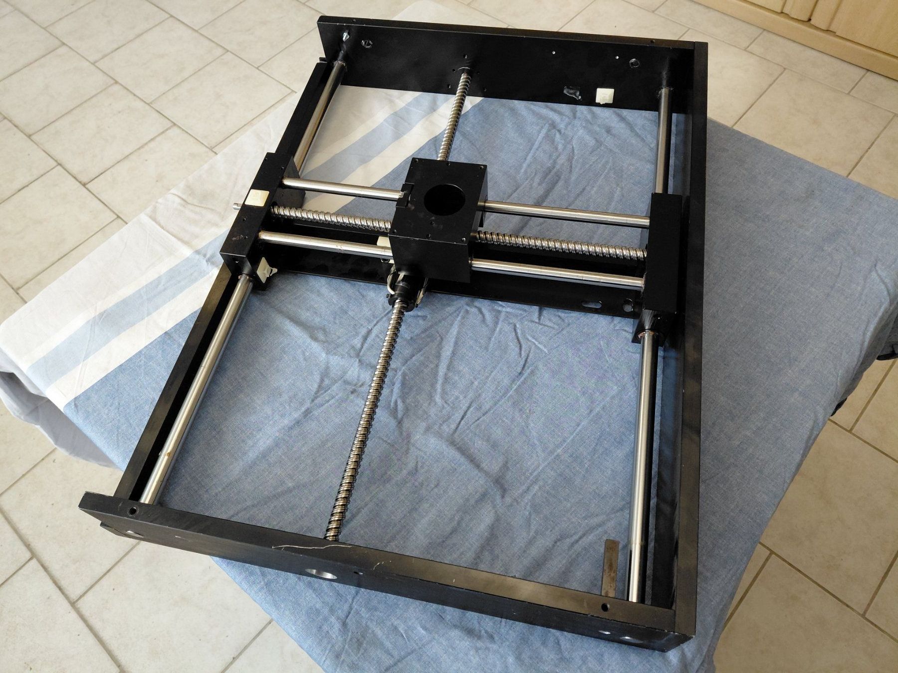 Tutte le macchine: CNC Y-X Achse – Usato da Rohrbach venduto da Tthomsen