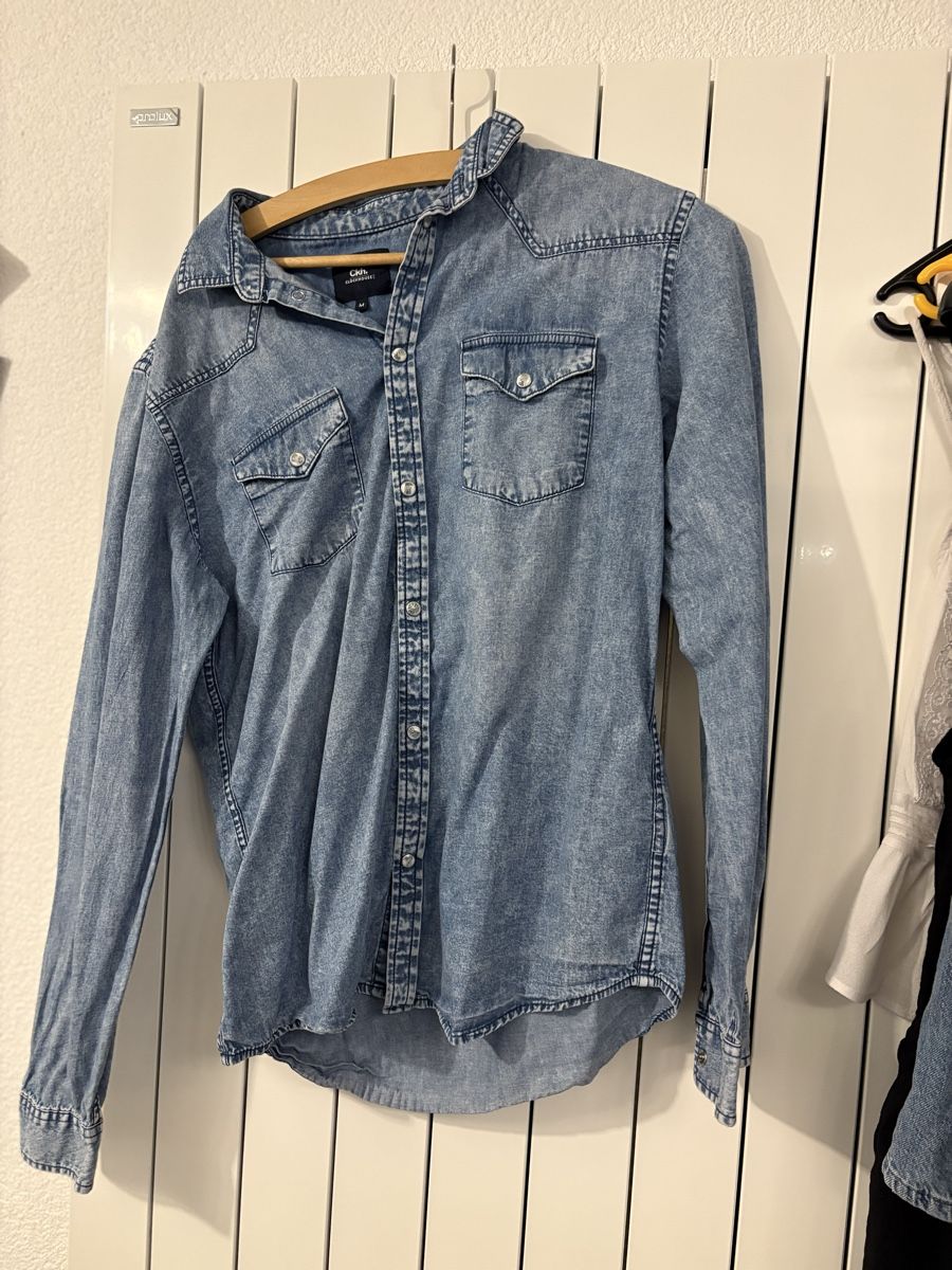 Blusen: Chemise jeans – Gebraucht aus Evionnaz von Meliestange