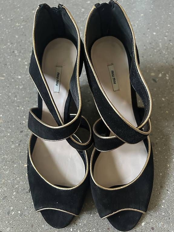 Miu Miu Scarpe da donna: Miu Miu Sandalen Gr. 39 – Usato da Birmenstorf AG venduto da Stefan5413 2