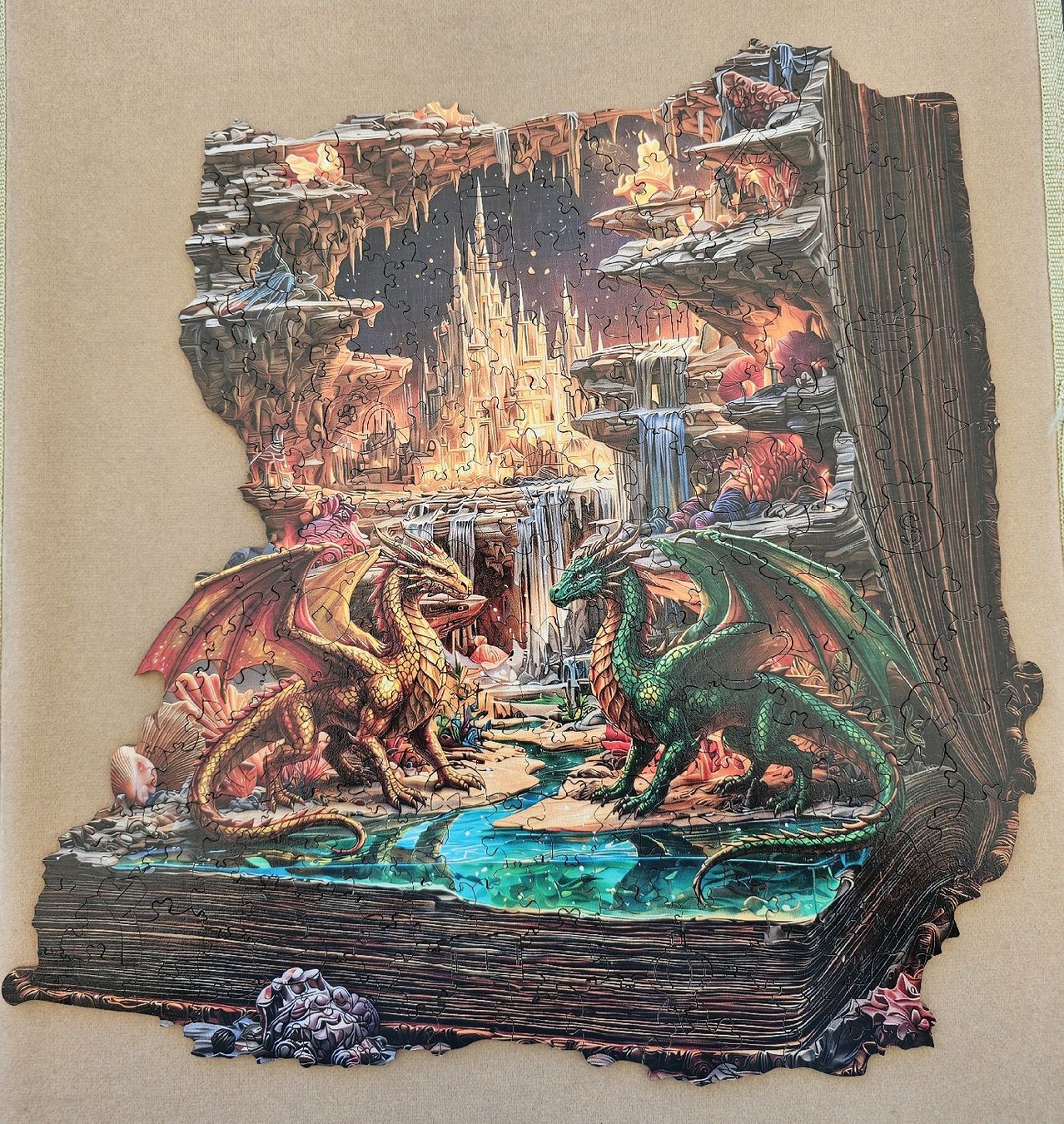 Puzzle: Holzpuzzle "Drachenwelt" Fantasy Grösse A2 – Nuovo (secondo la descrizione) da Bütschwil venduto da Taranabo