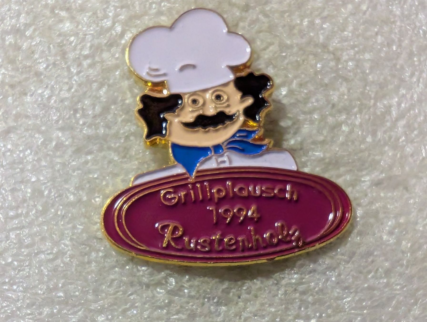 Placchette & Badge: Ansteckpin 177: Rustenholz Grillplausch 1994 – Usato da Oppligen venduto da Pin-Fall-Shop