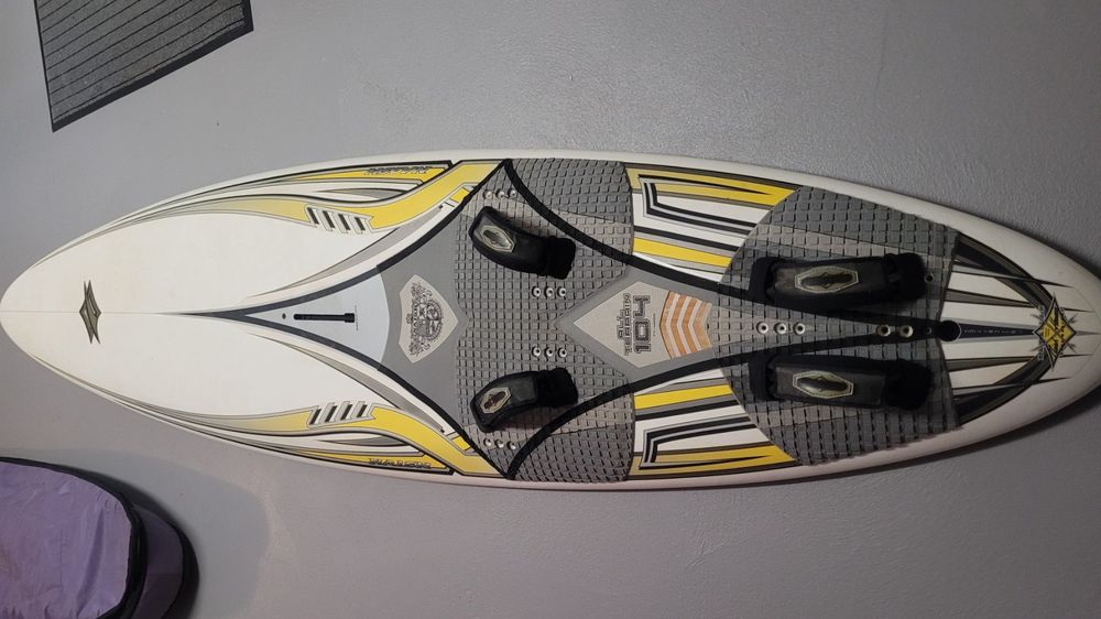 Windsurfbrett Kaufen auf Ricardo