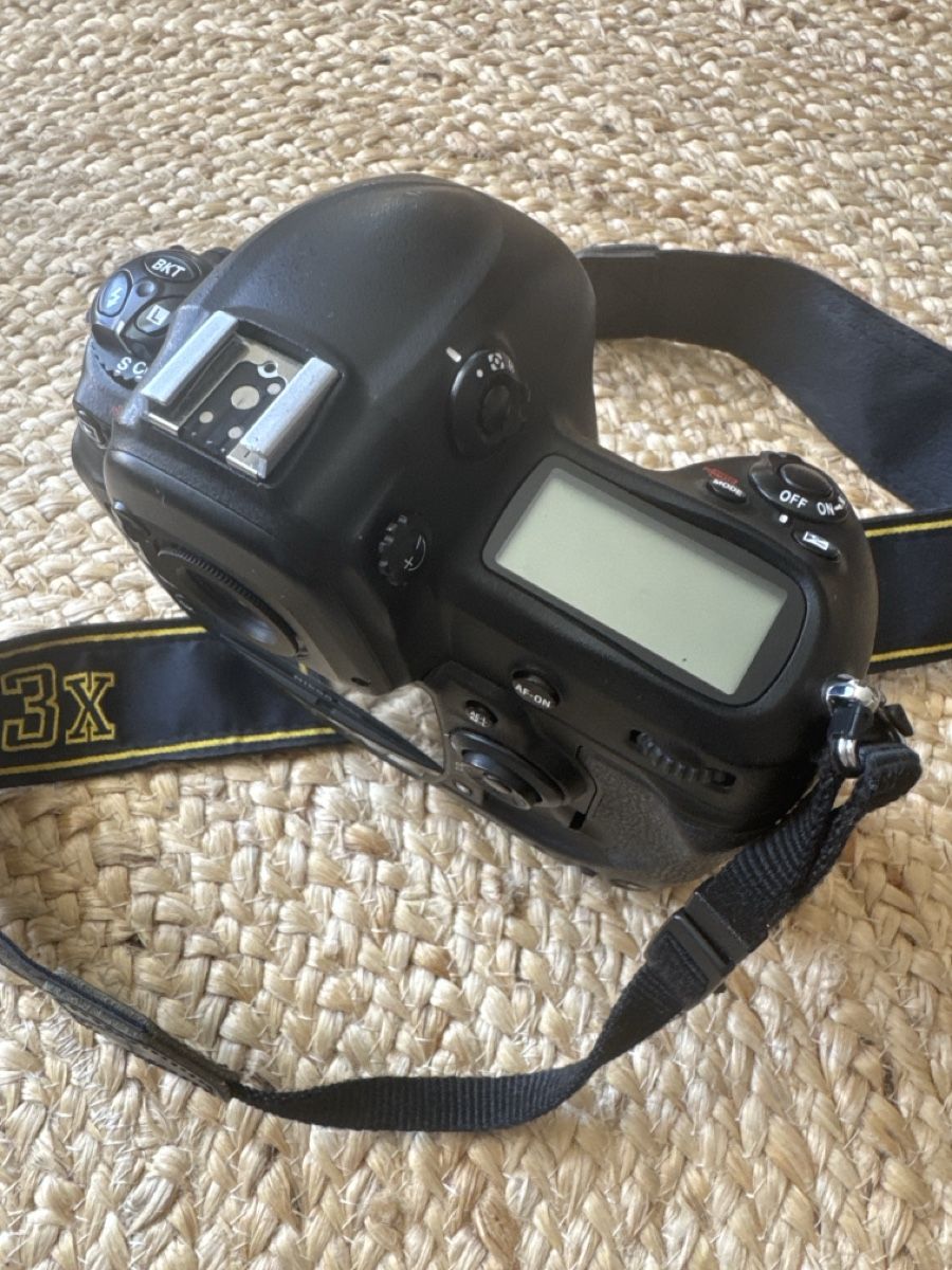 Nikon Fotocamera: Nikon D3x – Usato da Luzern venduto da hzm007 4