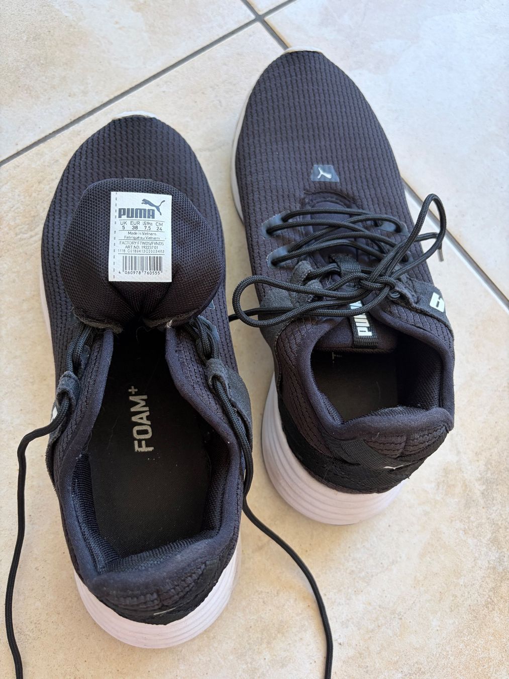 Puma Damenschuhe: Puma Laufschuhe schwarz Grösse 38 – Gebraucht aus Brüttisellen von Fabiii.st 4