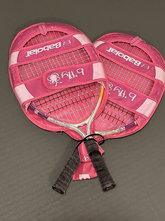 Racchette: 2x children's tennis racket  – Usato da Crassier venduto da CocoChill