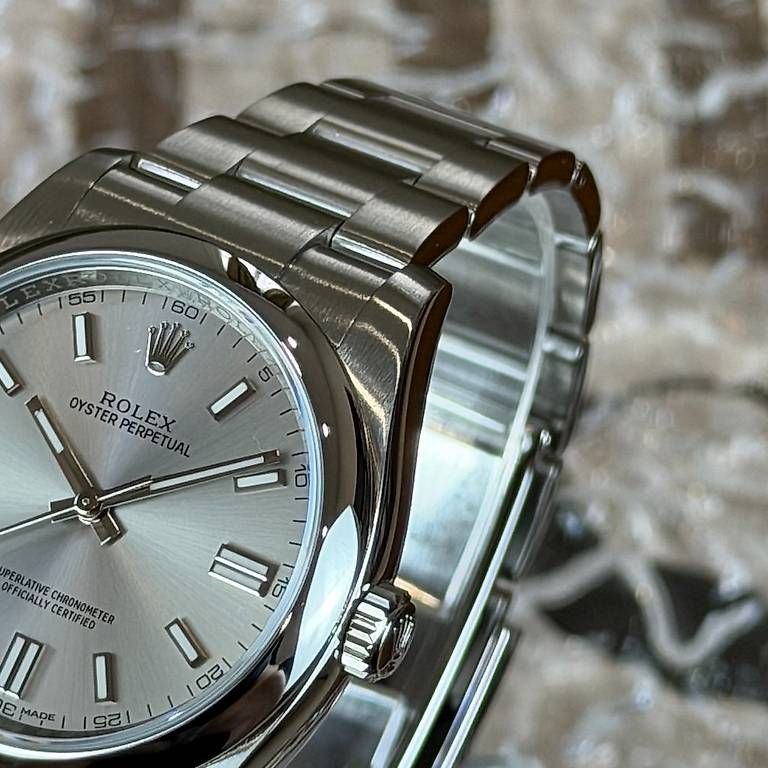 Montres: Rolex Oyster Perpetual 36mm 116000 – D'occasion à Genève par minty.watches 3