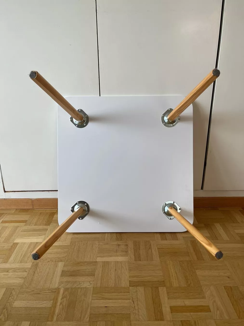 Mömax Tische: Mömax Couchtisch – Gebraucht aus Zürich von Nickel_Finn 2