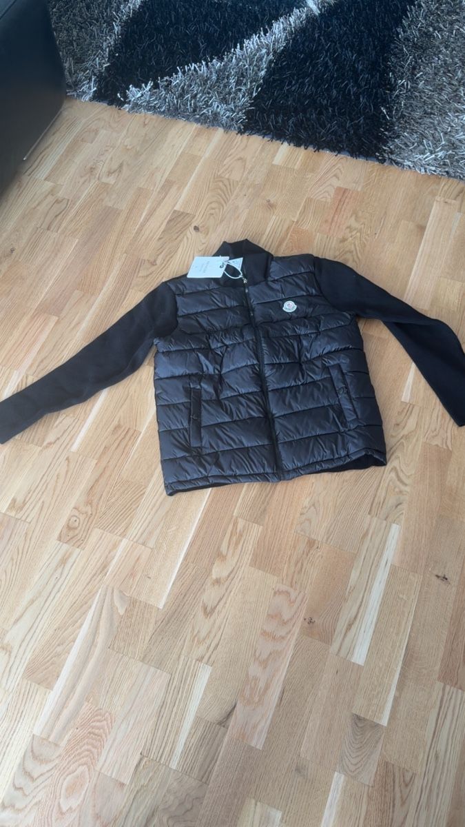 Moncler Jacken: Moncler cardigan – Neu (gemäss Beschreibung) aus Pieterlen von sam_58jm