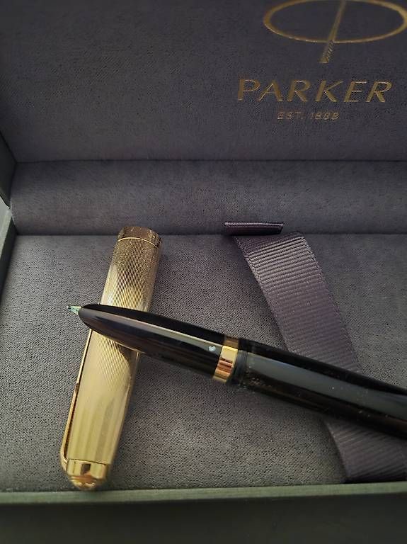 Penna & Evidenziatori: Parker 51 deluxe noir et Or – Usato da lausanne venduto da nicolausanne 3