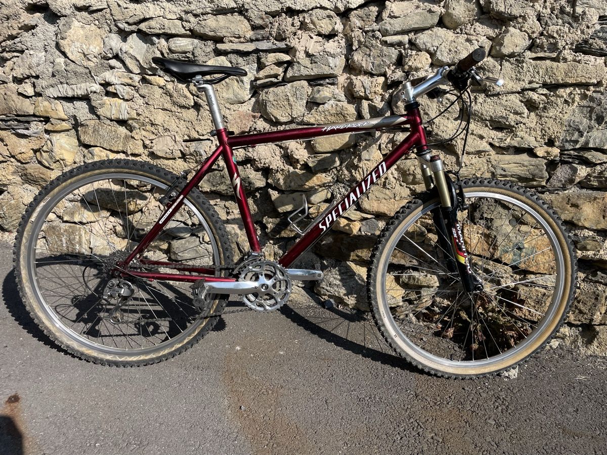Specialized Vélos: Specialized Hardrock  – D'occasion à Luc (Ayent) par serge40 2