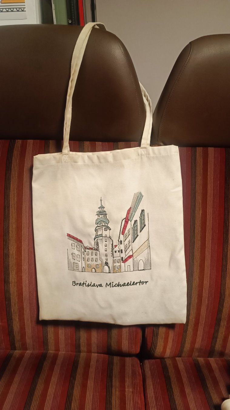 Borse: Stofftasche / Tote Bag Michaelstor Bratislava gestickt – Usato da Oberuzwil venduto da Mike-Gubler