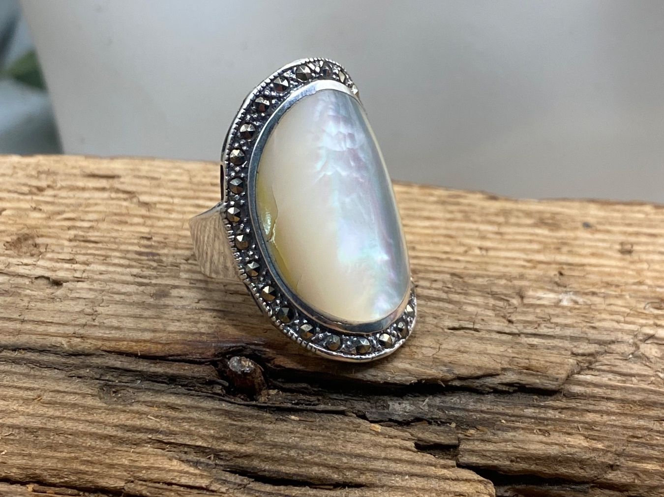 Ringe: Silber Ring mit Perlmutt – Neu (gemäss Beschreibung) aus Luzern von S.Kern01