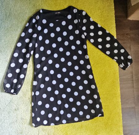 Schwarzes Punkte-Kleid, Grösse 38, luftig, leicht! 