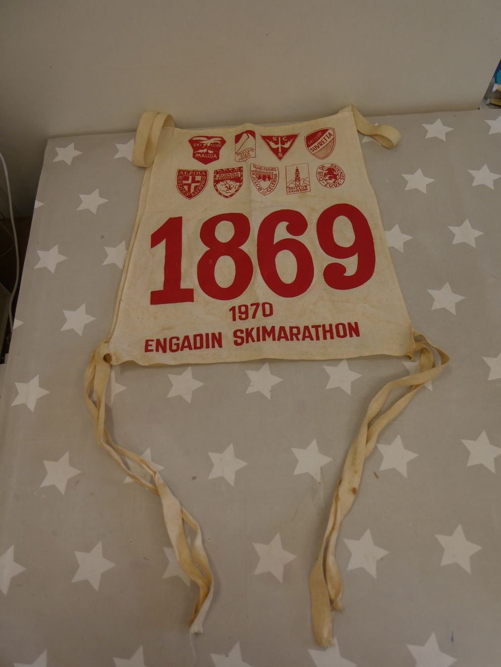 Plaquettes & Badges: alte Startnummer Engadin Skimarathon 1970 – D'occasion à Rafz par Powacaddy
