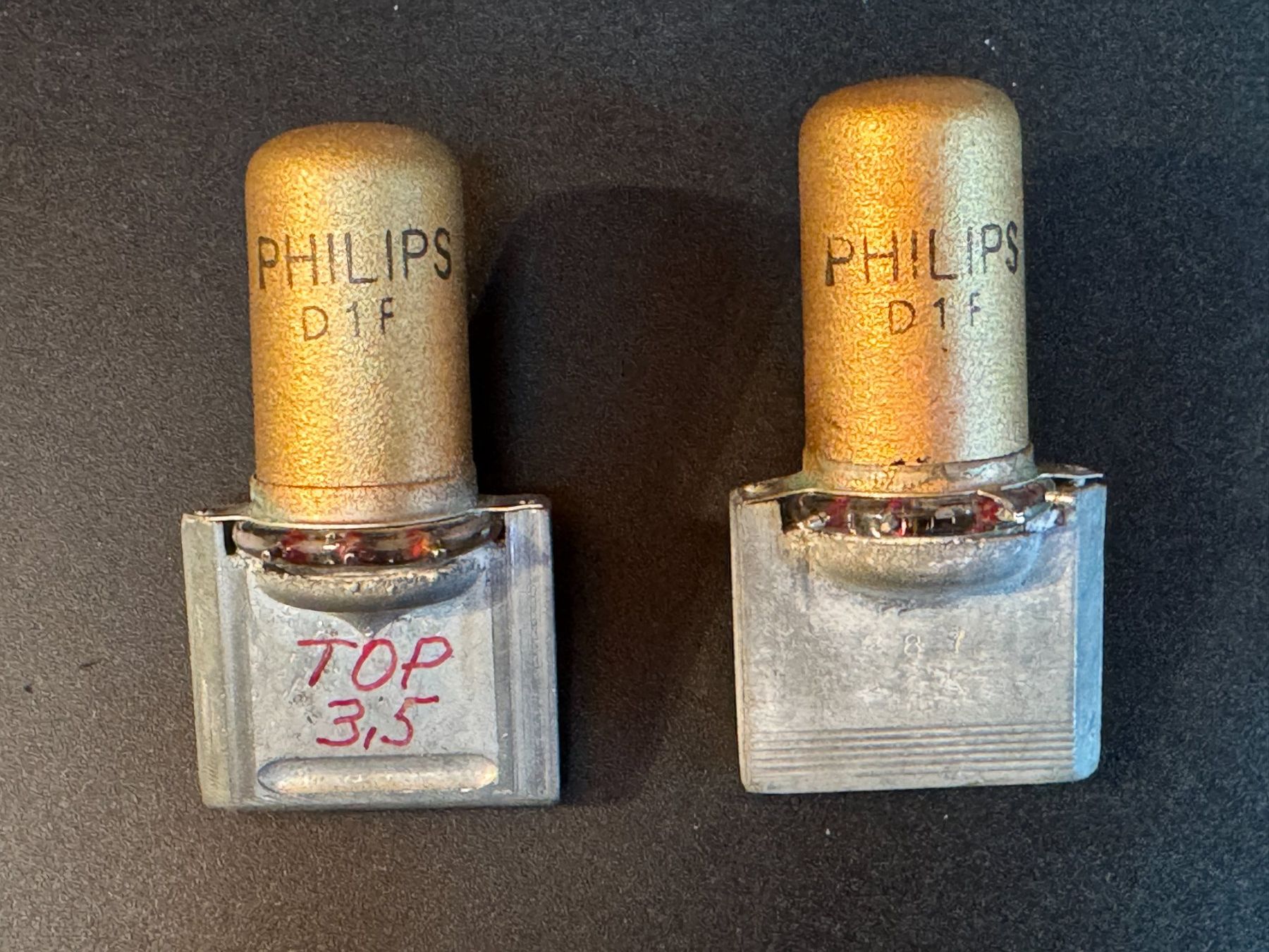 Technique de radiocom: Spezialröhre Philips D1F – D'occasion à Ins par funkflieger 1