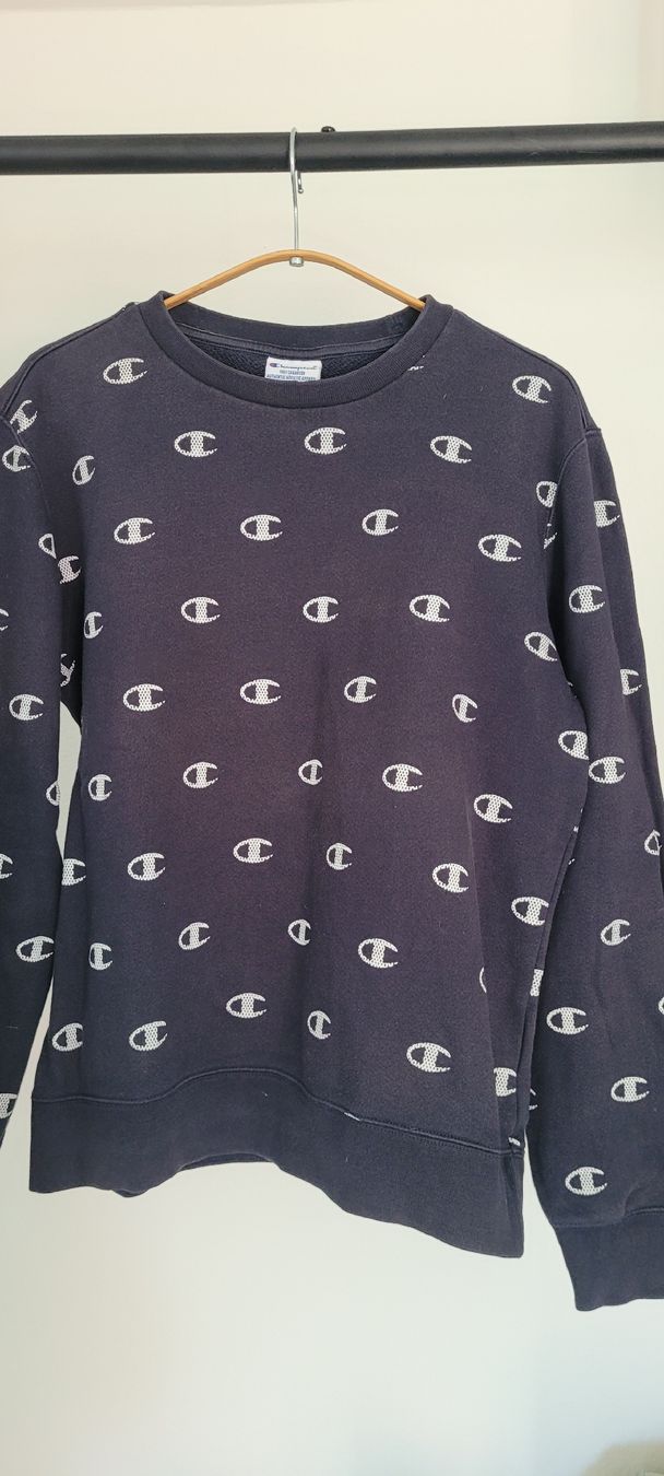 Champion Pullover & Sweatshirts: CHAMPION PULLOVER, LOGOPRINT – Gebraucht aus Zürich von mer_6tqg