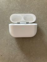 Apple AirPods Pro 1 Charging Case