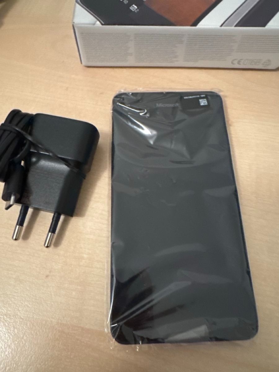 Microsoft Telefoni cellulari / Smartphones: Lumia 650 Microsoft letzte Model 4G – Usato da Arisdorf venduto da comestibles 1