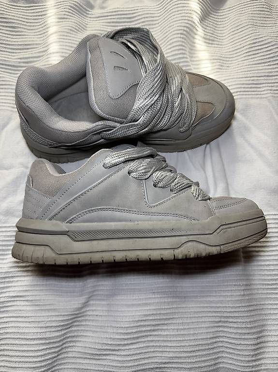 Scarpe da donna: Bershka sneaker – Usato da Geuensee venduto da mar_ld75