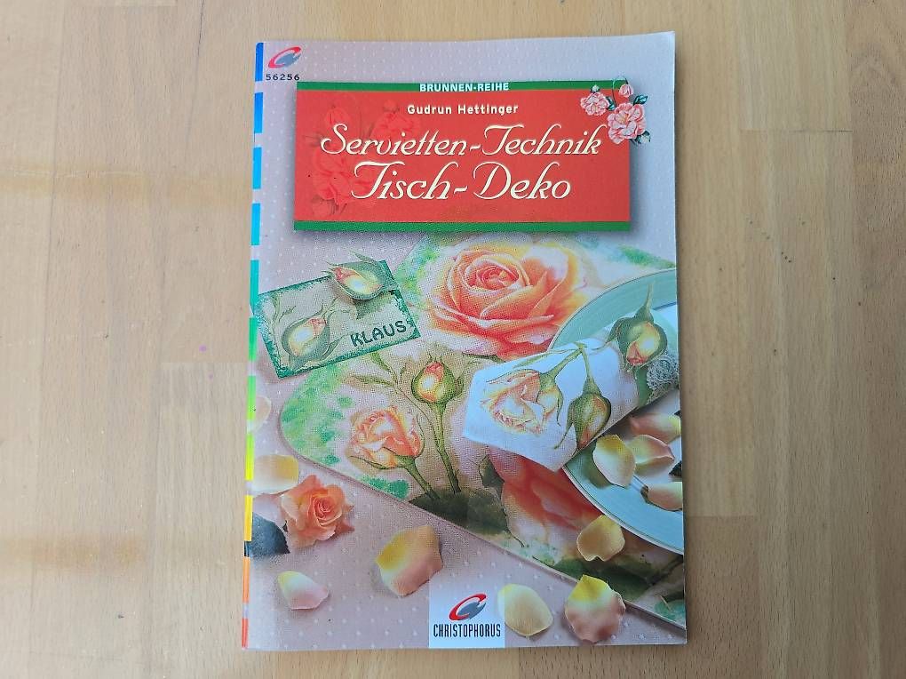 Libri: Serviettentechnik, Tisch-Deko – Usato da Knutwil venduto da Geschenksatelier