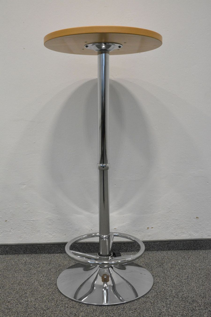 Tavoli: Top Design Basic Stehbartisch – Usato da Schönenwerd venduto da mcofficeshop 3