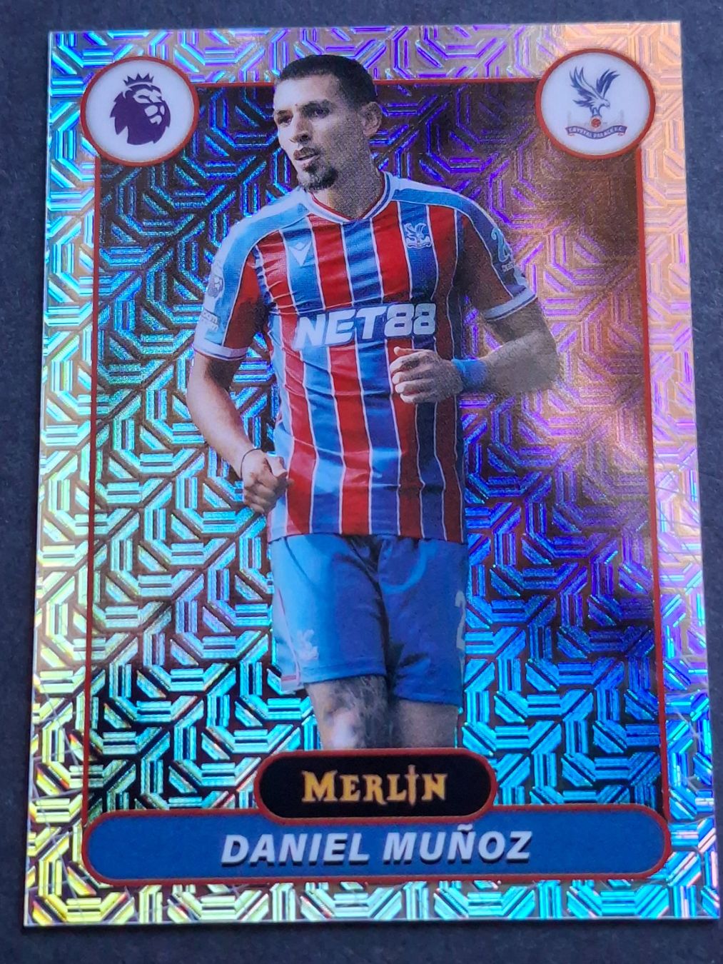 Topps Carte collezionabili: Daniel Munoz Mojo Refractor Crystal Palace Merlin PL 25-26 – Usato da Olten venduto da cweb