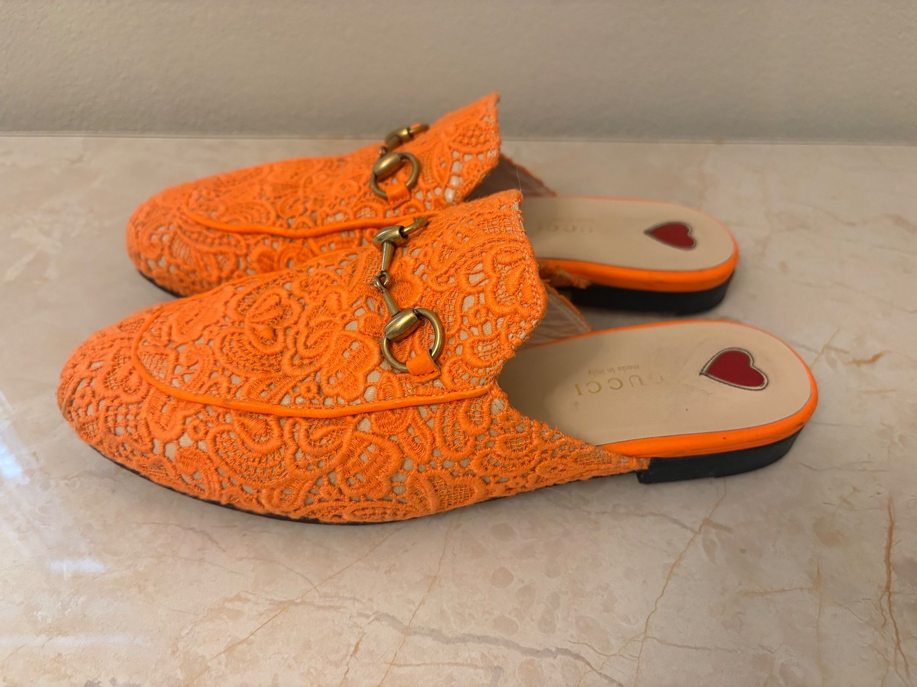 Gucci Chaussures femmes: Gucci Mules, Grösse 37 – D'occasion à Winterthur par Lepetitprince18 4
