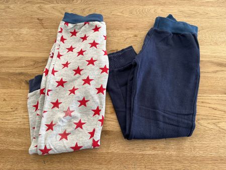 2 x Trainerhose Grösse 110/116