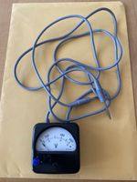 Antikes Voltmeter