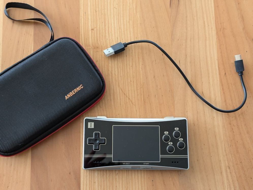 Anbernic Konsolen: Anbernic RG300X (Linux Retro Handheld) inkl. Schutzhülle – Gebraucht aus St.ursen von Thorsten21