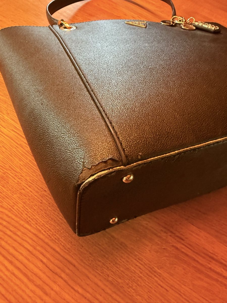 Guess Sacs femmes: Guess Handtasche – Schwarz – D'occasion à Burgdorf par wid_78gy 2