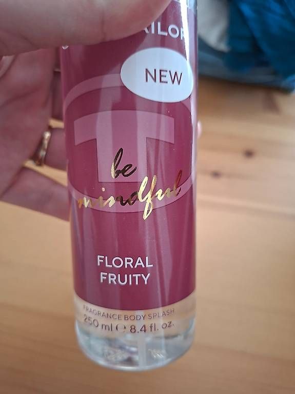 Profumi & Eau de Toilette: Profumo per corpo Tom Tailor 250 ml – Usato da Lamone venduto da pau_7nk2 4
