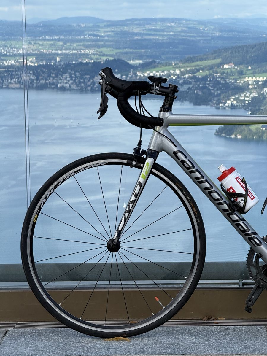 Cannondale Velos: Cannondale Caad12 56cm (2018) – Gebraucht aus Luzern von Rokas.syd