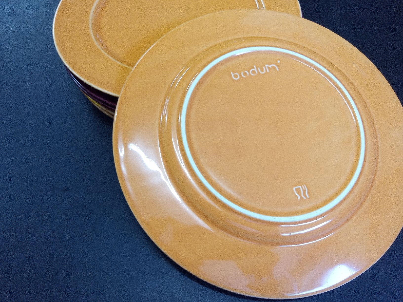 Bodum Teller: 6 Bodum Teller - Essteller - Speiseteller - Servierteller – Gebraucht aus Reiden von Zofi-Brocki 2