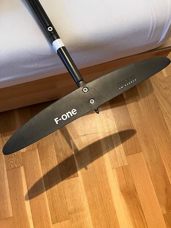 Aquilone: F-One Seven Seas 1200 cm2 – Usato da Gwatt (Thun) venduto da garry91 2