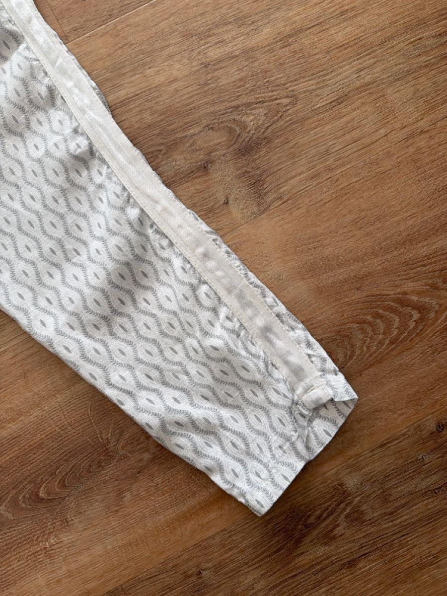 Pantaloni: Weisse Sommerhose mit Muster, 38 – Usato da Möhlin venduto da Phmahrer 2