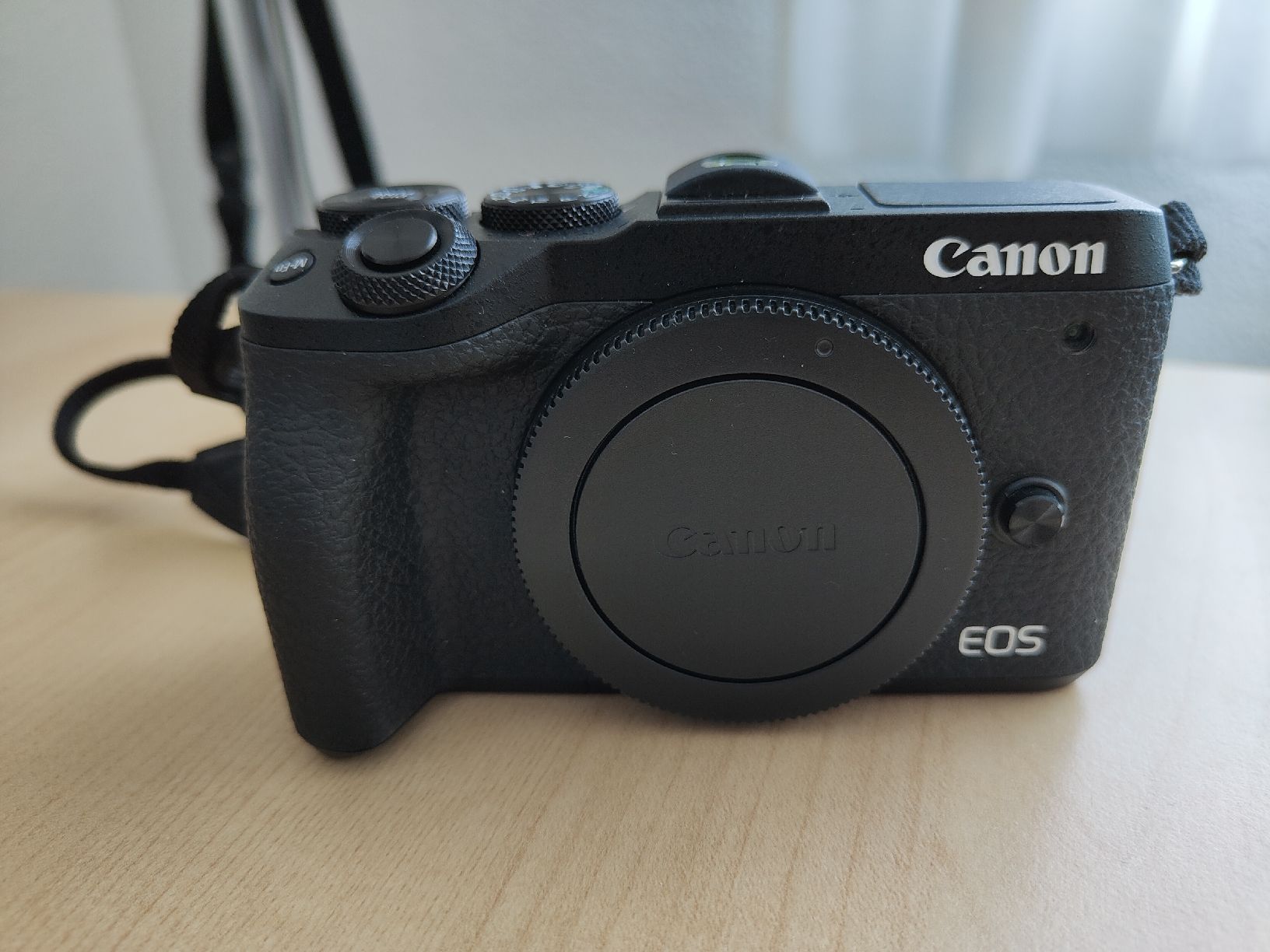 Canon Fotocamera: Canon EOS M6 Mark II Body + Mount Adapter EF-EOS M – Usato da Muhen venduto da der_vpb8