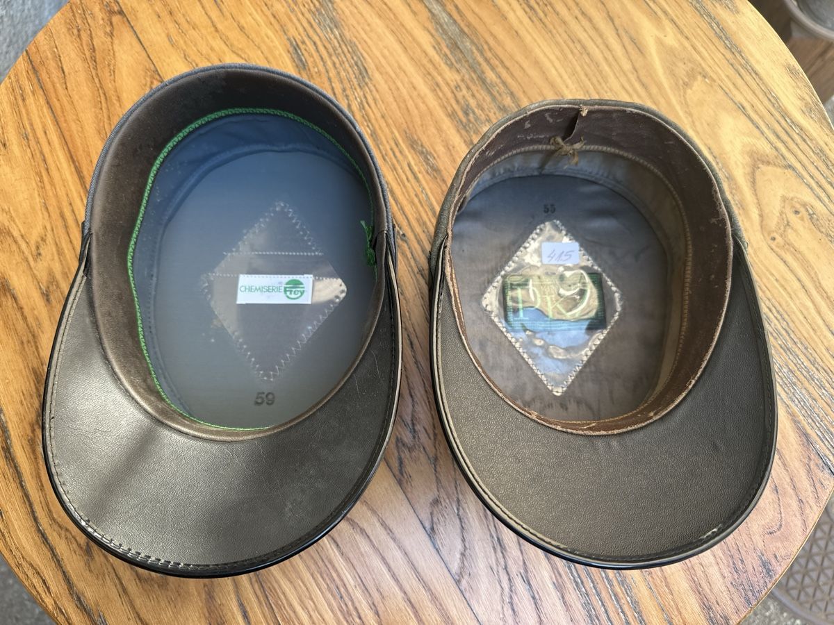 Armée suisse Chapeaux, bonnets & casquettes: Armee – D'occasion à Morbio Inferiore par Ecod 1