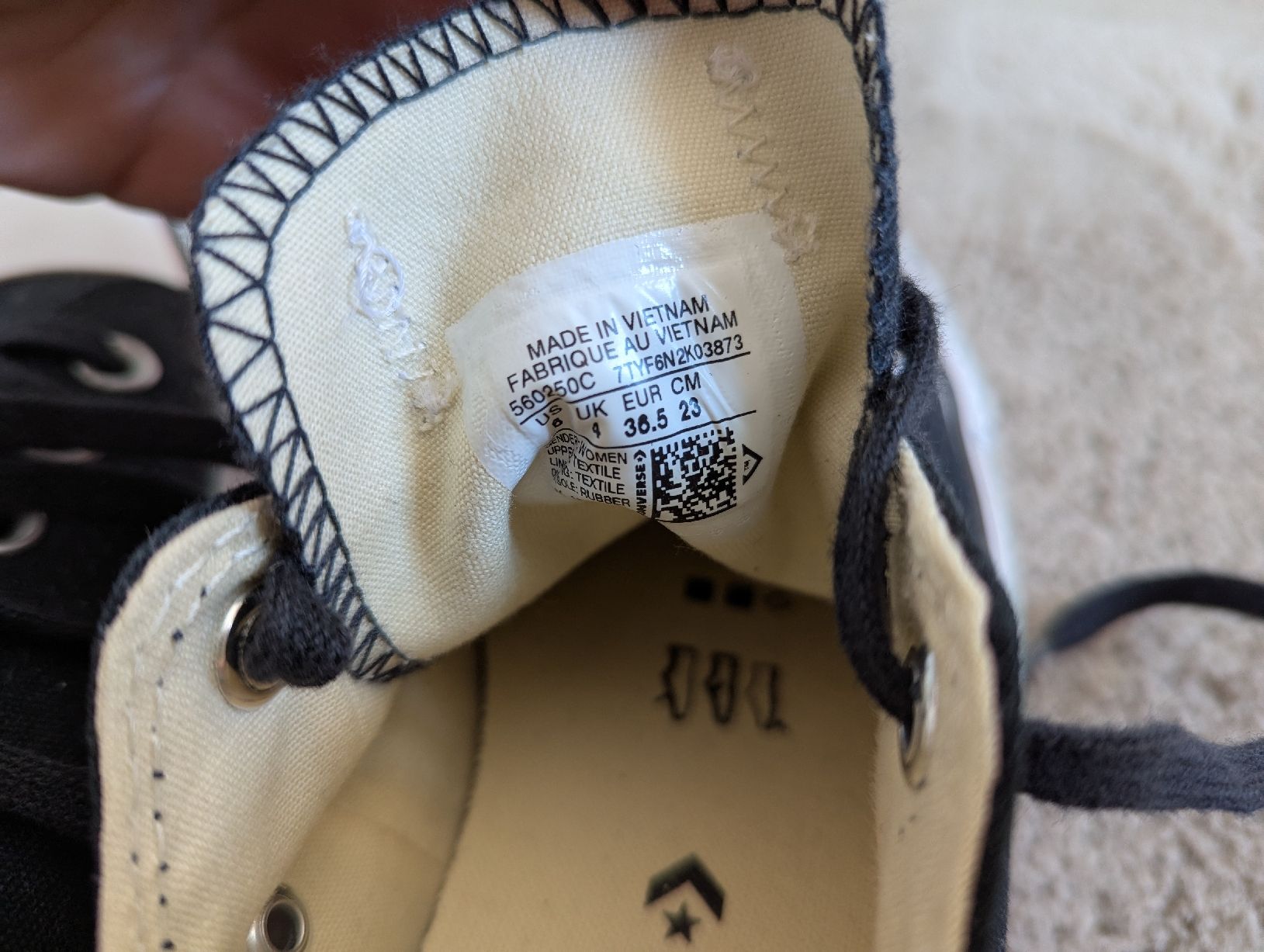 Converse Scarpe da donna: converse 36.5 – Nuovo (secondo la descrizione) da Montreux venduto da dem_gyt9 6