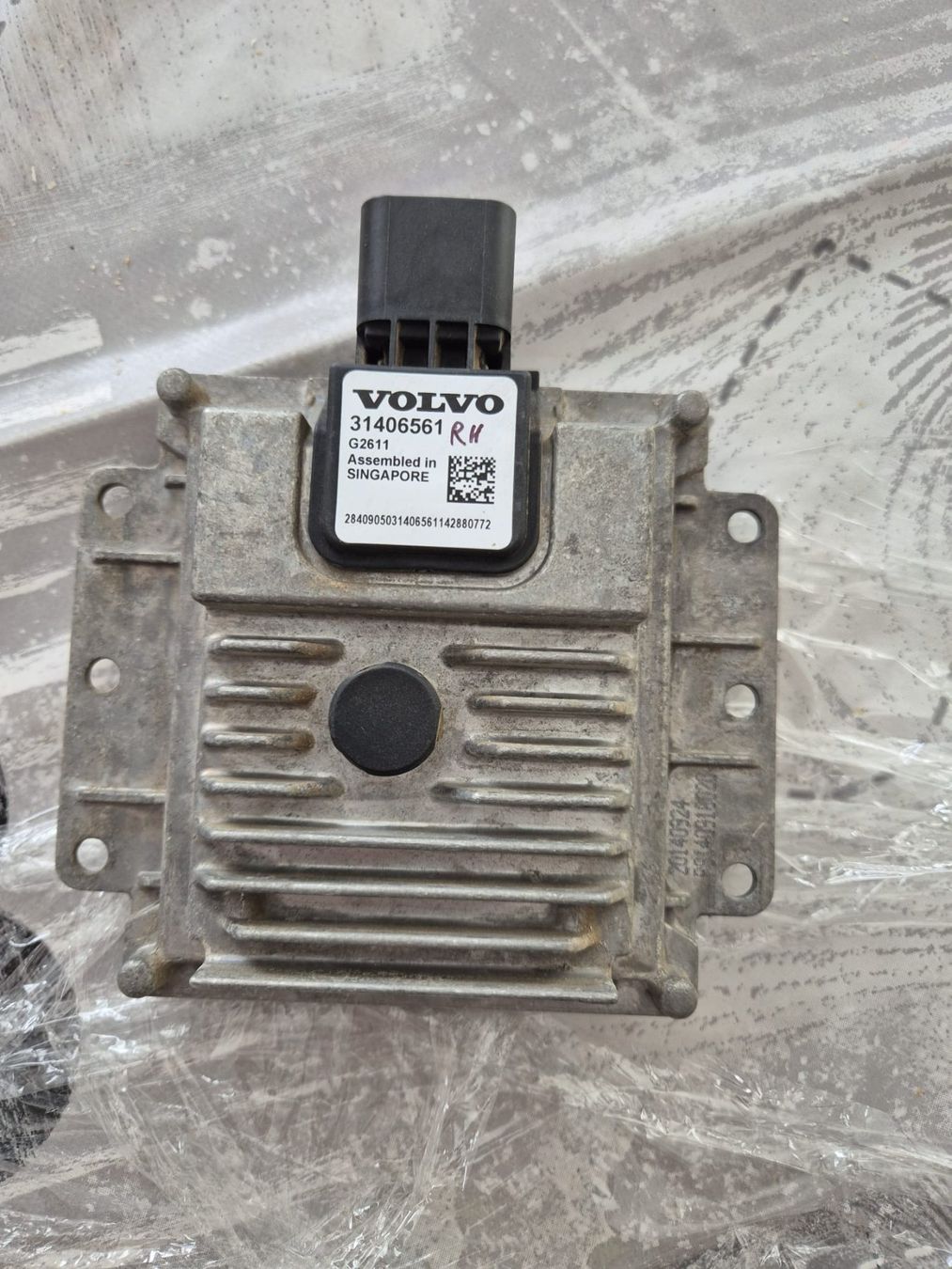 Volvo Alle Autoersatzteile: VOLVO V40 Aktiver Tempomat Kollisionsensor ORIGINAL 3140656 – Gebraucht aus Buchs SG von Bray_Law 3